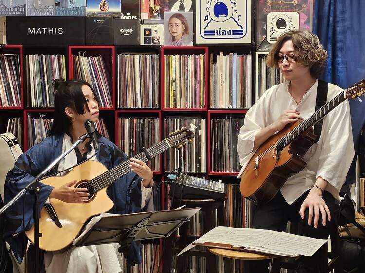 รวมที่สุดของ 18 ร้านแผ่นเสียงรอบกรุงเทพฯ