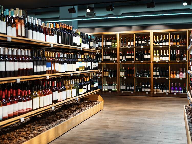 There’s a new Chicago liquor tax in effect. Here is what it actually means for you.