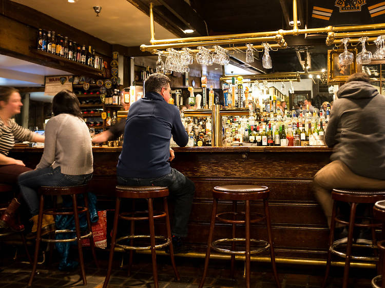 10 oldest bars in Boston